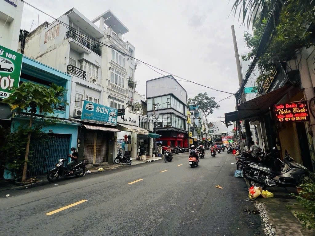 NHÀ MẶT TIỀN QUẬN 10 - NGANG 6M - 6 TẦNG - 18 TỶ