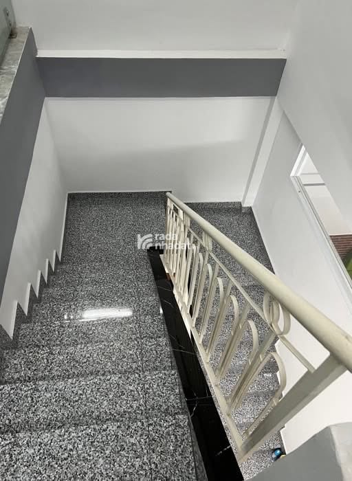 Nhà đẹp Lạc Long Quân – 108m2 – ô tô đậu cửa – ngay chợ vải Tân Bình- Chỉ 12.5 tỷ
