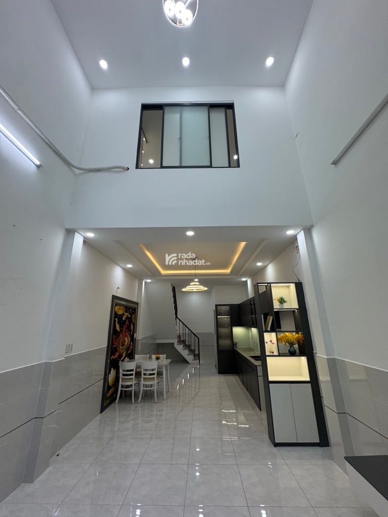 BÁN NHÀ LÊ VĂN QUỚI BÌNH TÂN 48M2 4.X TỶ HẺM XE HƠI FULL NỘI THẤT
