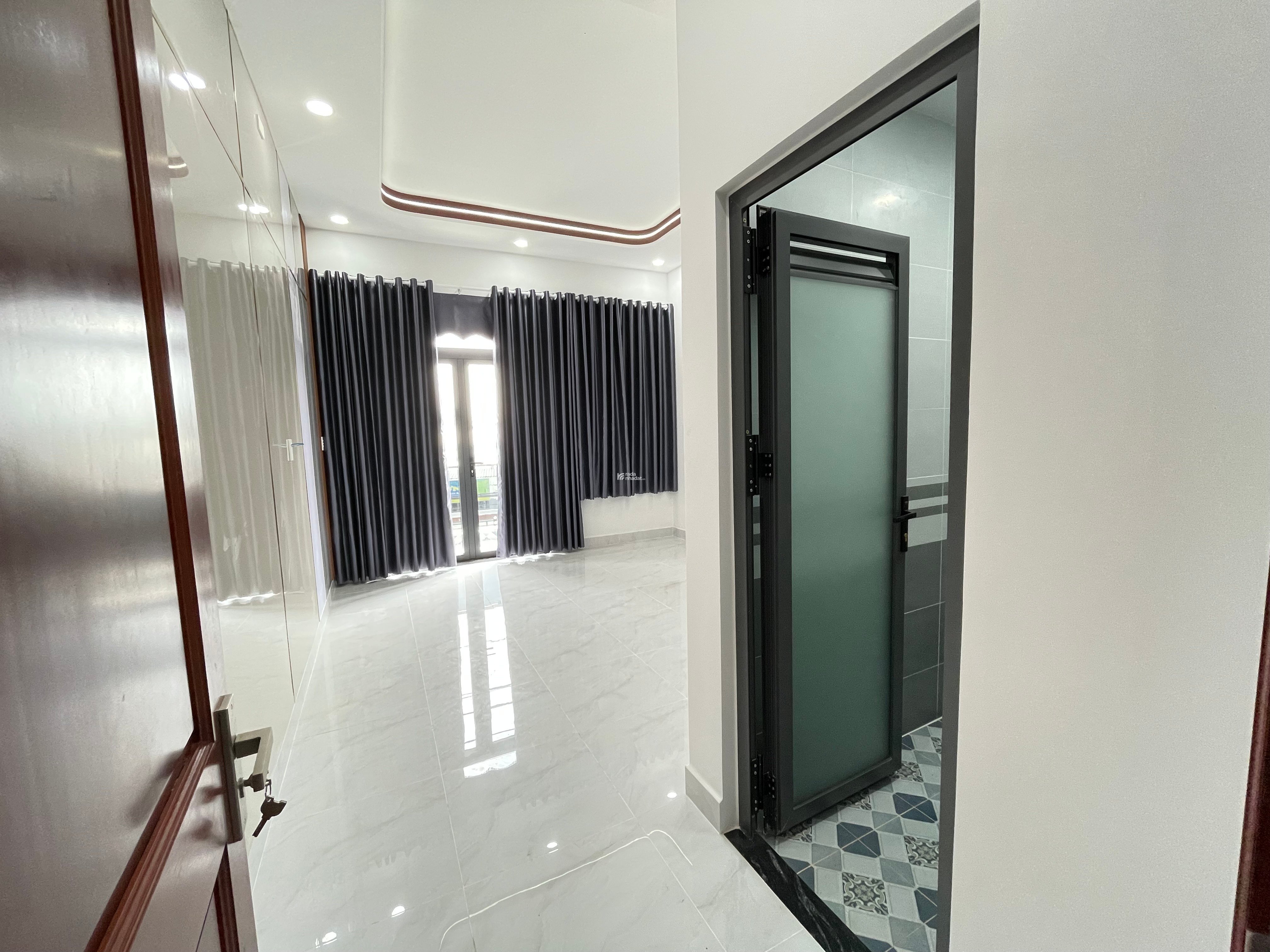 Chủ bán nhà 5 tầng  mặt tiền nhựa 4 x 25,  Đông Thạnh 4, Hóc Môn , 