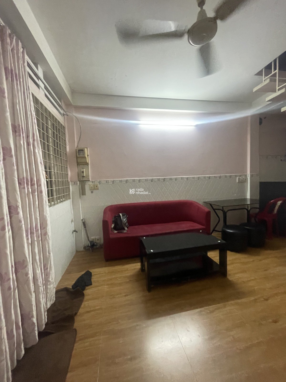 Bán nhà Hoàng Văn Thụ, Út Tịch, Tân Bình, 25m2, 3 tầng, 5.3 tỷ.