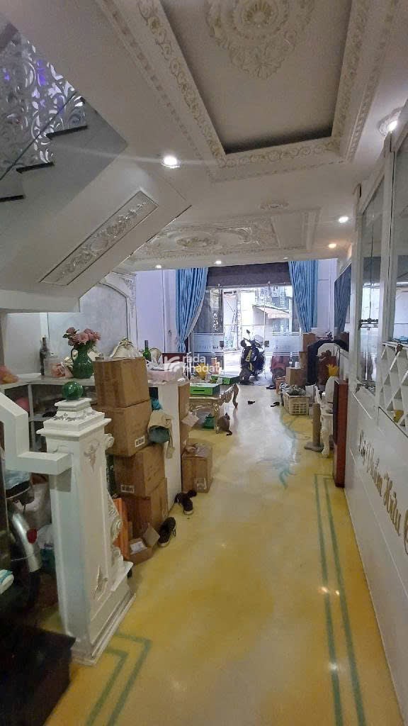 Bán nhà 6 tầng  Dương Quảng Hàm  P5  Gò Vấp  Hẻm 8m  4.1x17m  Chỉ 12.8 Tỷ