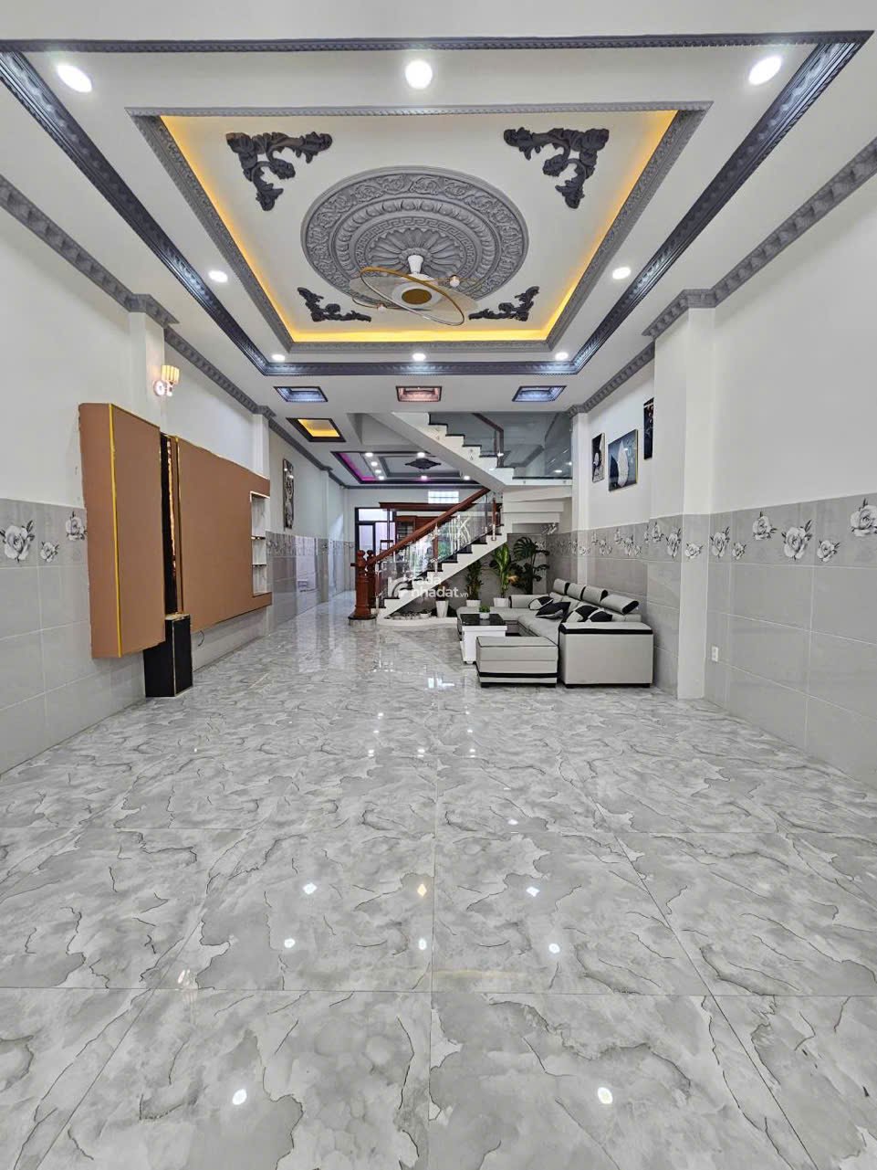 113.2m2 - Giá 16 tỷ - Mặt tiền đường số 53, khu sầm uất Bình Thuận, Q7
