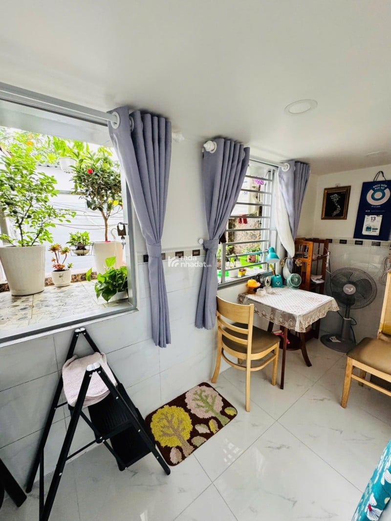  Nhà hẻm Thoại Ngọc Hầu, Phú Thạnh, Tân Phú 48m2 vào ở ngay