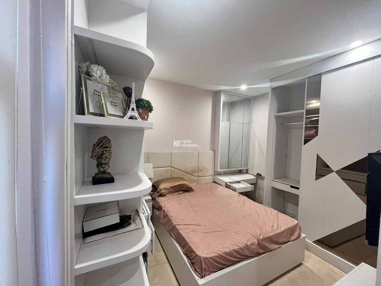 GIẢM 2 TỶ BÁN GẤP CĂN GÓC 2 MẶT TIỀN ĐỀ THÁM QUẬN 1 - 12.8 TỶ TL 