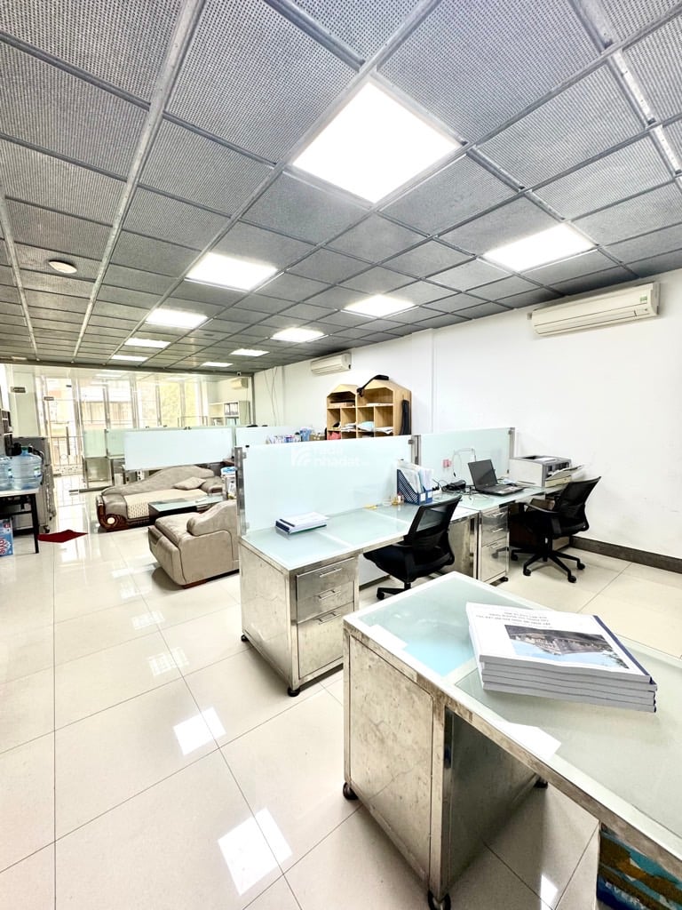 MTKD LÊ NIỆM, TÂN PHÚ, 145M2 CÓ KẾT CẤU. HIẾM CÓ. GIẢM 450TR CHỈ CÒN 29T TL TỐT
