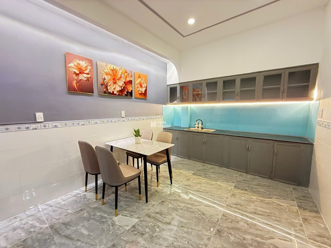NHÀ ĐẸP GIÁ TỐT - NGAY NGÃ TƯ GA - VỊ TRÍ HIẾM- HẺM Ô TÔ THÔNG  - SÁT GÒ VẤP