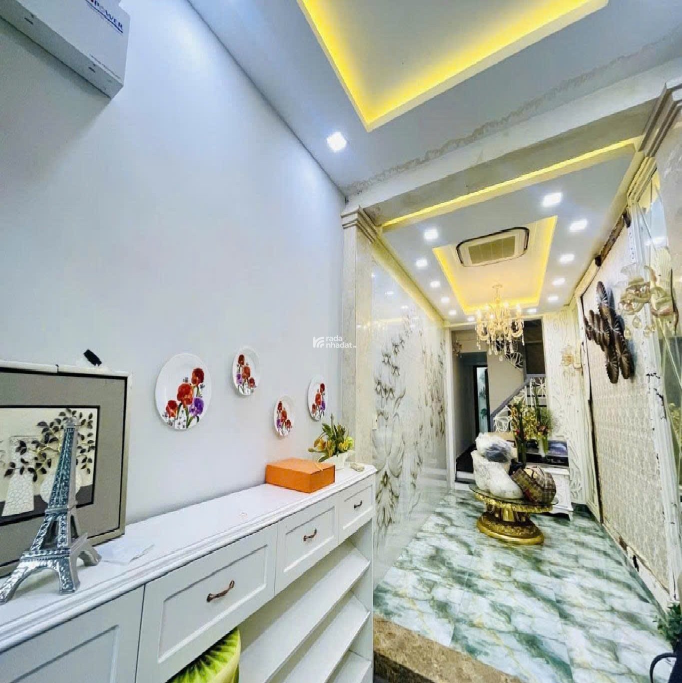 Nhà Thang máy QUẬN 10 - Hẻm Ô tô Cách Mạng Tháng Tám - 3x14m - 9 tỷ