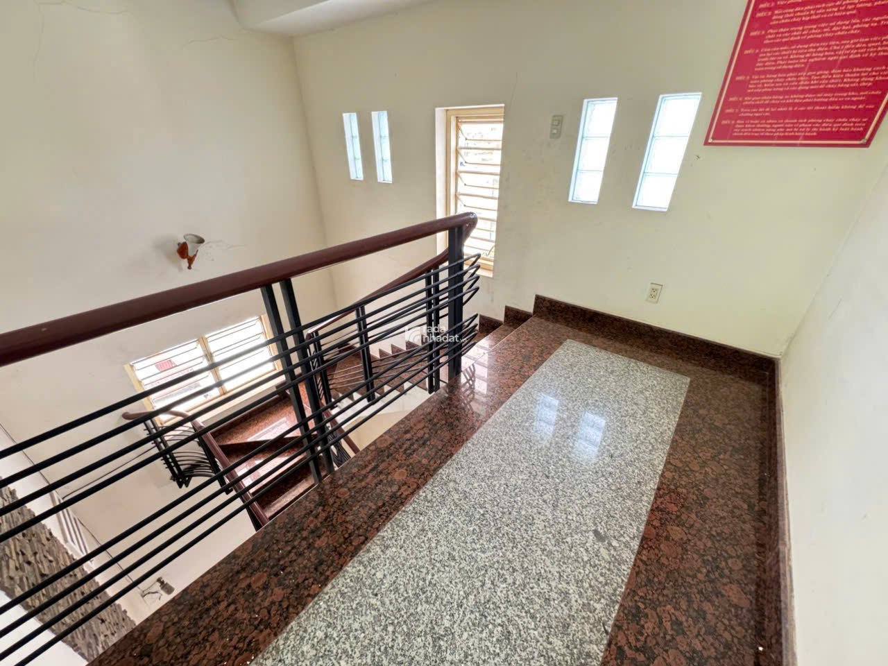 Bán nhà 5 tầng hẻm 8m 90m2 ngang 4.8m vài bước ra Lê Đức Thọ gần CC Dream Home 8.8 tỷ.
