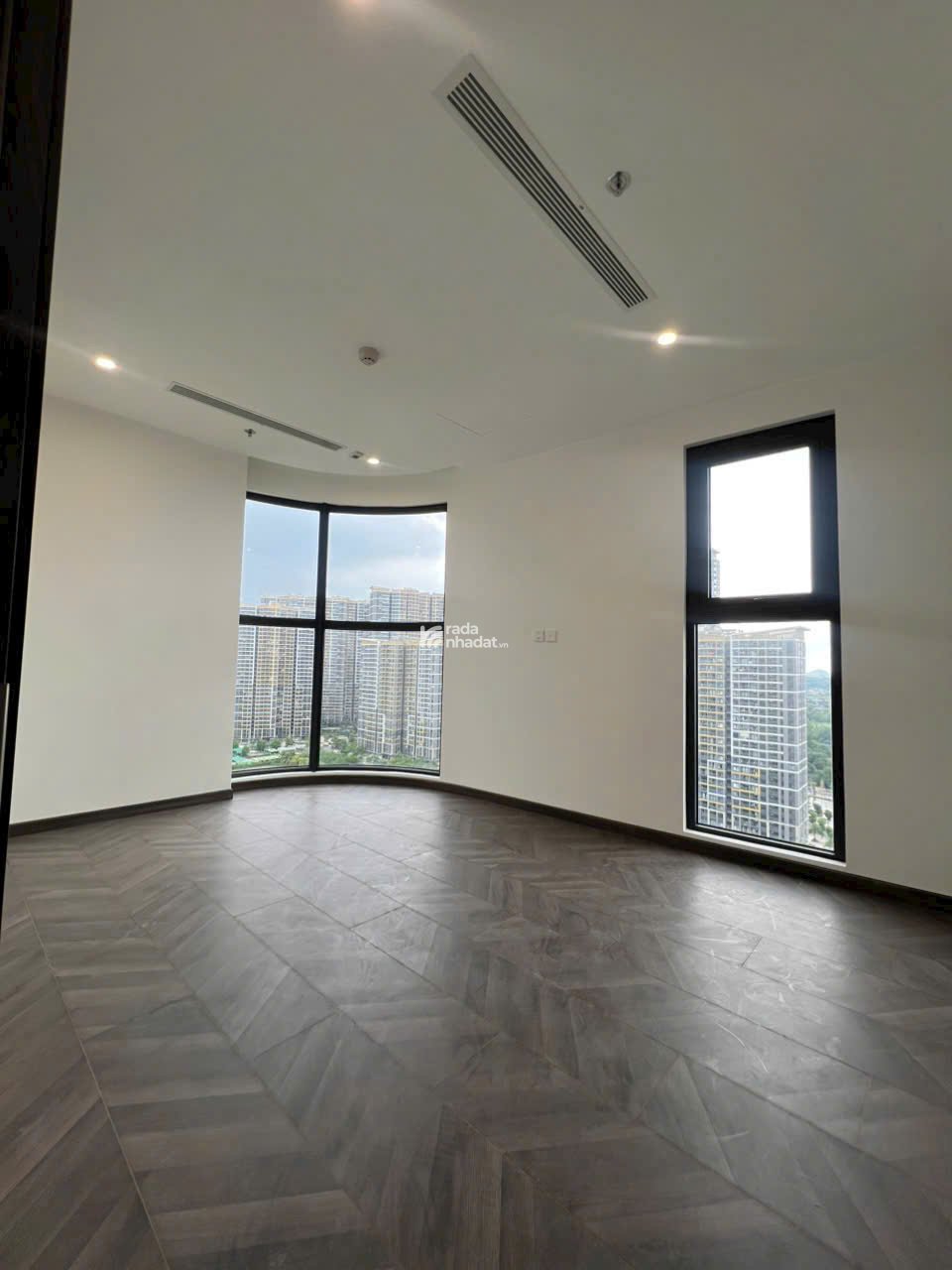 [BAO THUẾ PHÍ] GIÁ CHỈ 4,8 TỶ - BÁN CĂN HỘ 2PN - DIỆN TÍCH RỘNG 80.2M2