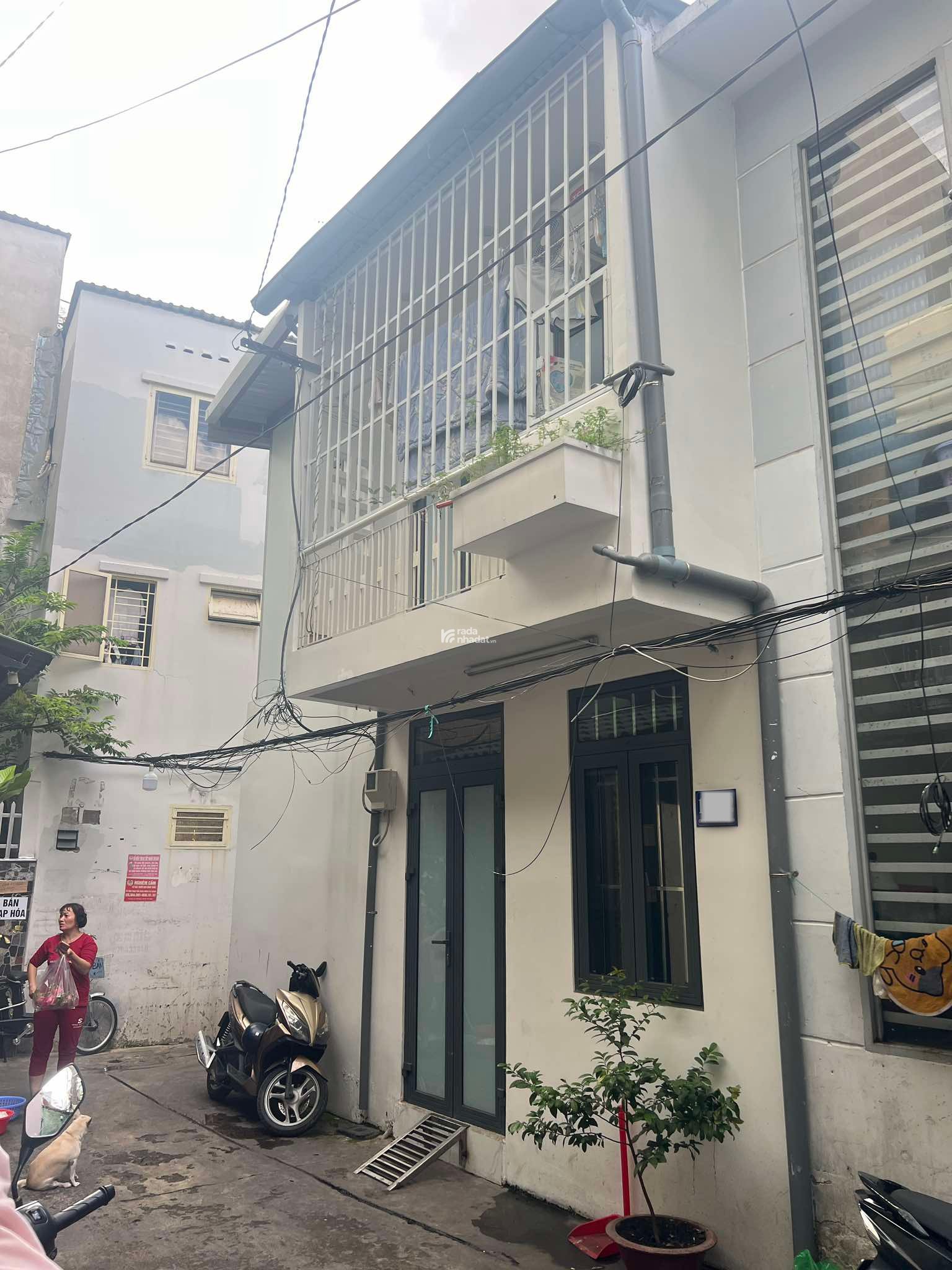 Non 3 tỷ, sở hữu nhà ở phường TSN (P4 Tân Bình). Kế bên khu Hoàng Việt - Đệ Nhất khách sạn