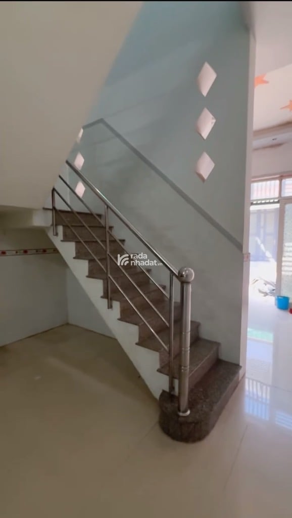 BÁN NHÀ AN DƯƠNG VƯƠNG 90M2 GIÁ 7.5 TỶ CHỈ VÀI BƯỚC RA MẶT TIỀN PHÂN LÔ HOÀN CÔNG SỔ A4