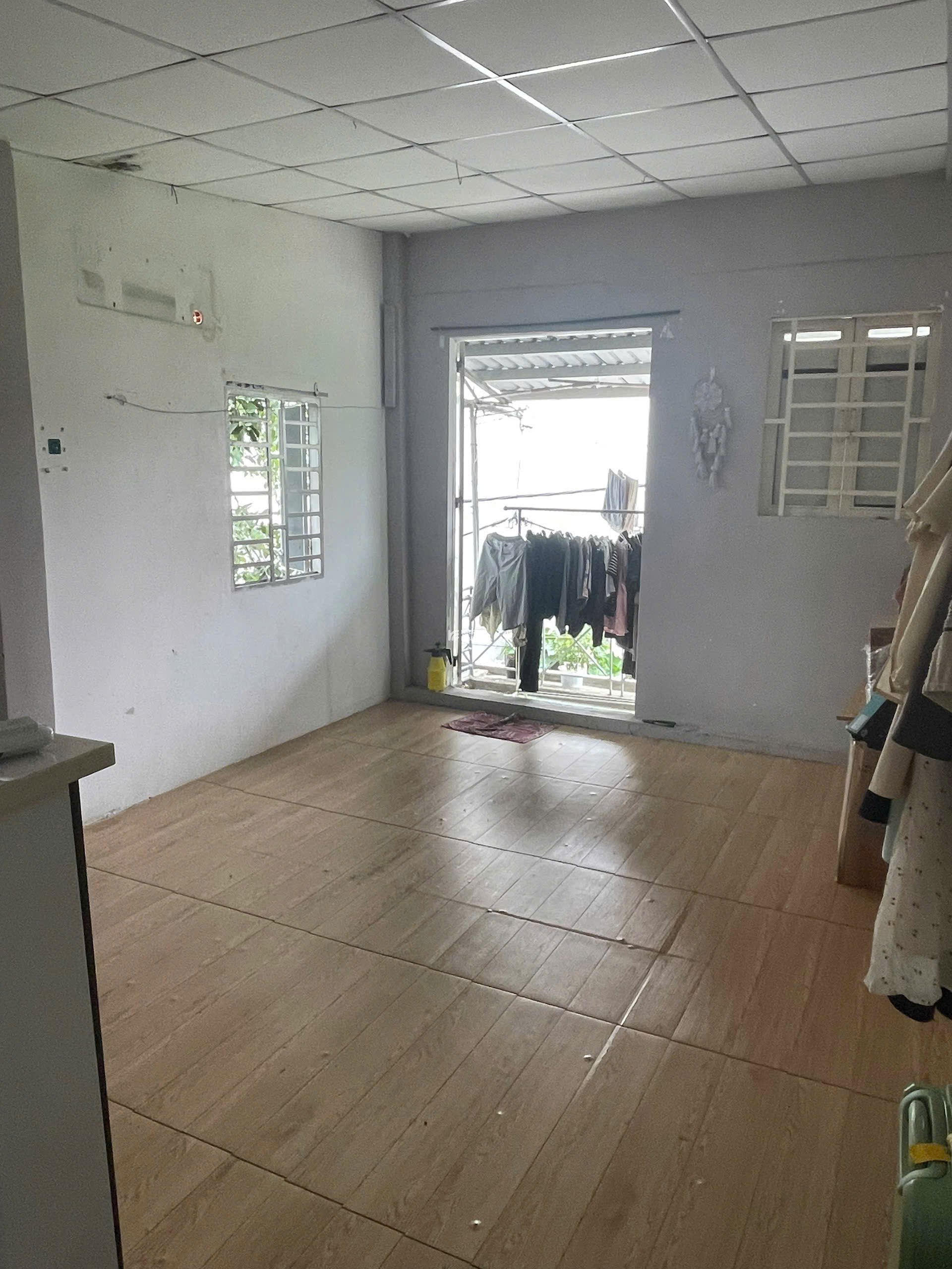 BÁN NHÀ 2 MAT TIỀN, GIÁ CHỈ 1,6 TỶ
