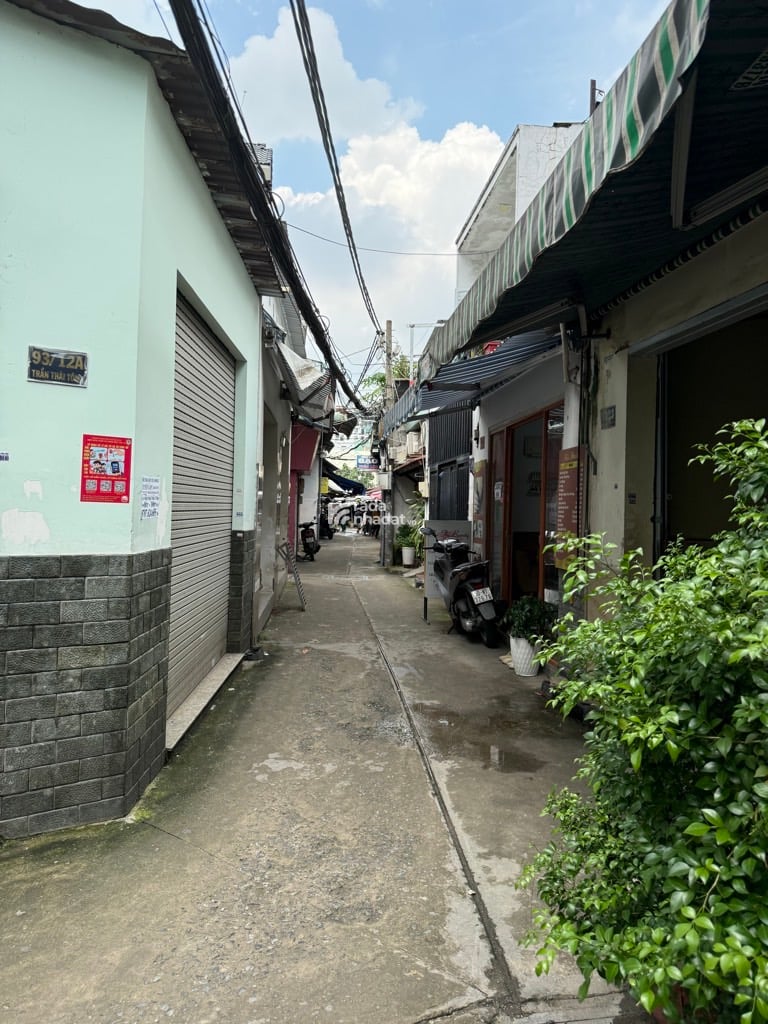HẺM XE HƠI TRẦN THÁI TÔNG, TÂN BÌNH, 33M2 CÓ KC Ở NGAY. GIẢM 350TR CHỈ CÒN 4.7T TL 