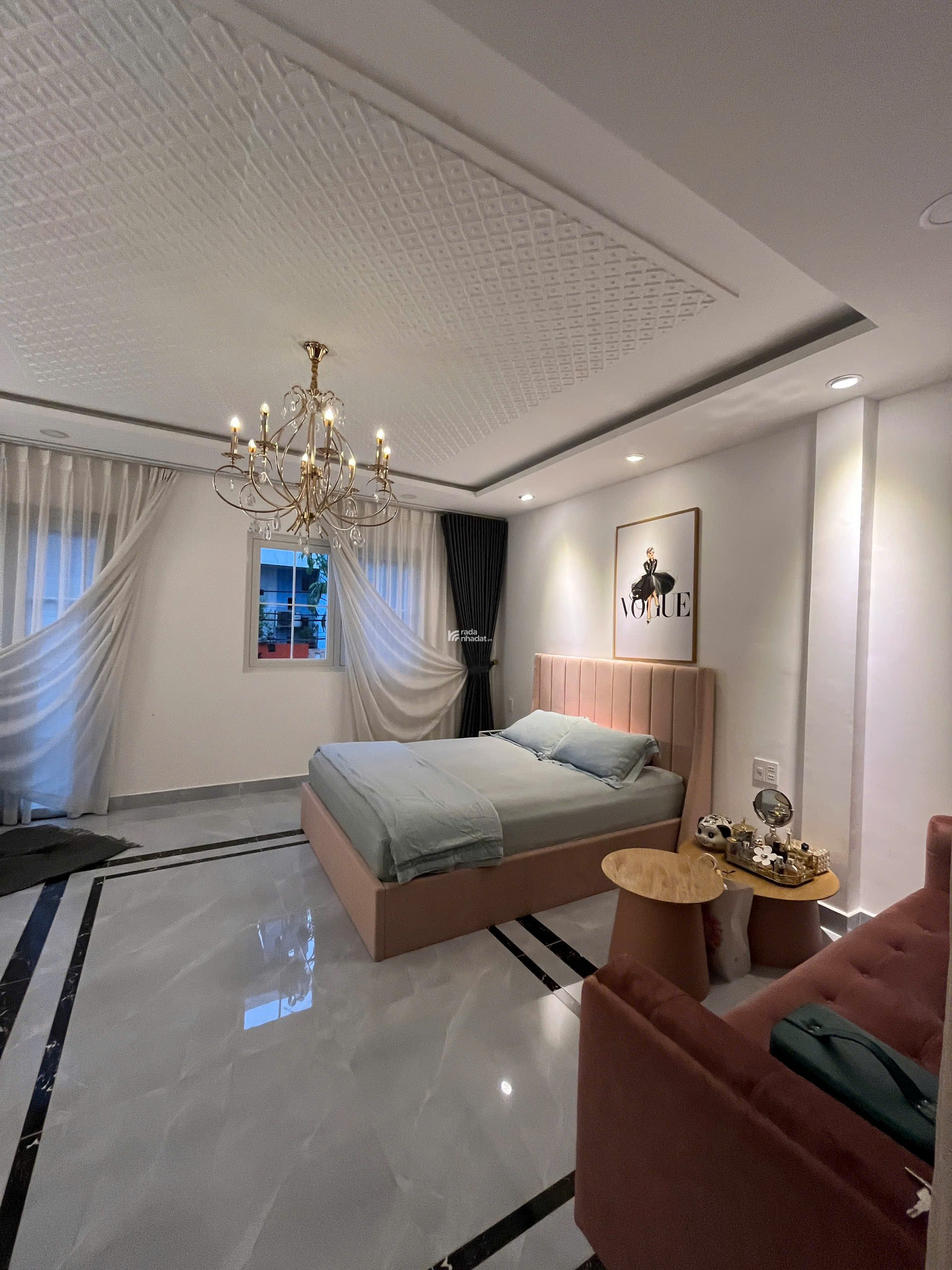 BÁN NHÀ MẶT TIỀN CÔ GIANG QUẬN 1- 21 TỶ 