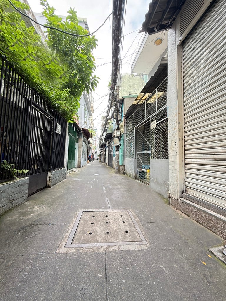 Nhà 5 Tầng 9PN 9WC, 2 Mặt Hẻm Âu Dương Lân Q8, Dòng Tiền 30Tr/Th, 8 Tỷ ( TL )