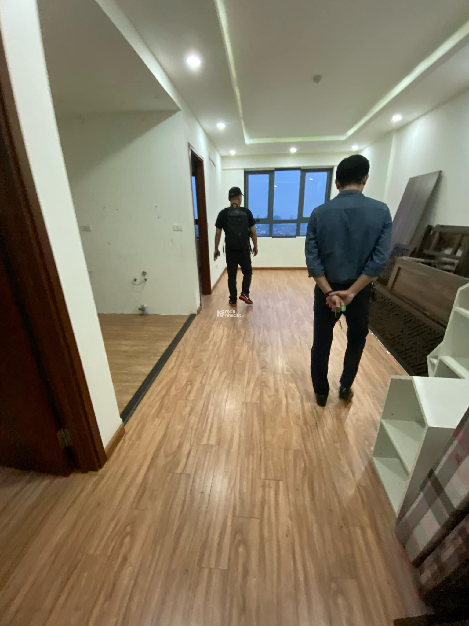 [Chính chủ]Bán căn hộ góc, chung cư Homeland, DT 92,5m2, 3PN, tầng 7, vị trí tuyệt đẹp ở Long Biên.