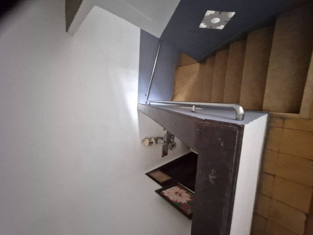 NHÀ 2 MẶT TIỀN KINH DOANH CỰC VIP NGAY PHỐ ĐI BỘ NGUYỄN HUỆ, MẶT TIỀN VỪA Ở VỪA CHO THUÊ,