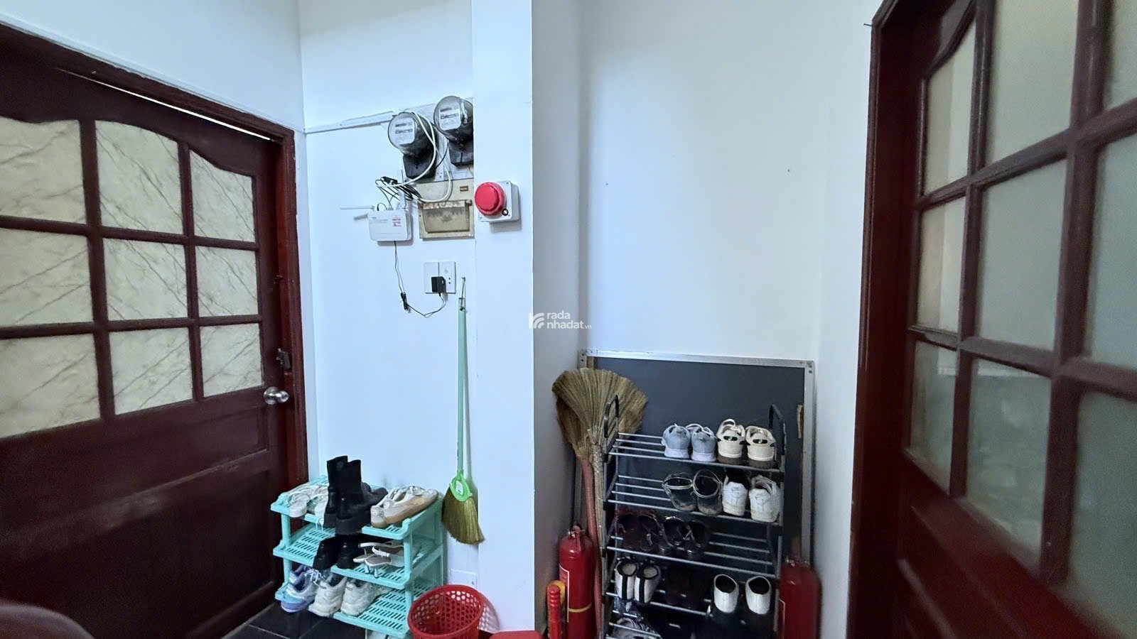 Hẻm nhựa 1/ Âu Cơ - 4.4/4.7 dài 16m - 5 tầng btct - 6 Phòng - Cho thuê 35tr/tháng - chỉ 8.2 tỷ tl 