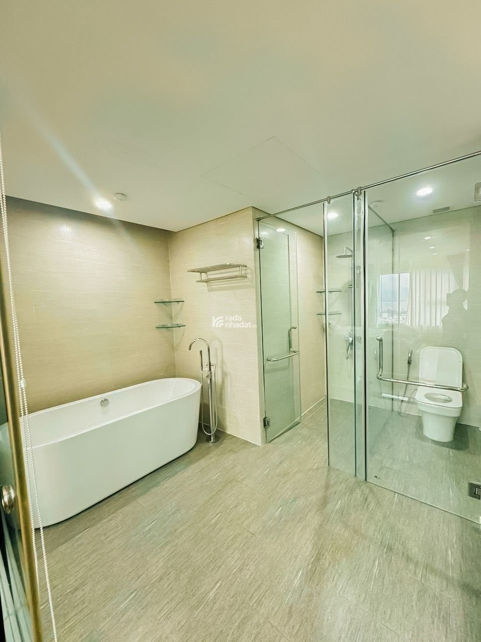 Cho thuê CC 2PN, 2WC, 70,6m2 tại FPT Plaza 2, 10,5 triệu, Ngũ Hành Sơn, Đà Nẵng