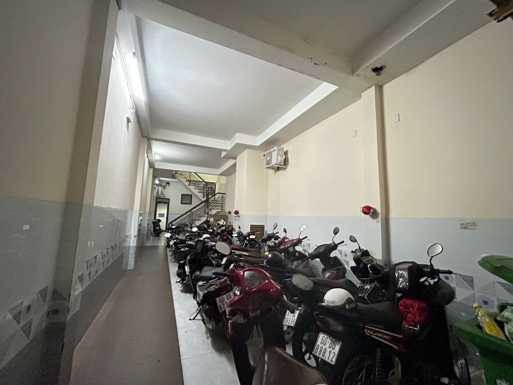 NGAY ĐẦM SEN, HẺM XE HƠI TÔ HIỆU, TÂN PHÚ, 80TR DÒNG TIỀN. GIẢM 450TR CHỈ 14.8T