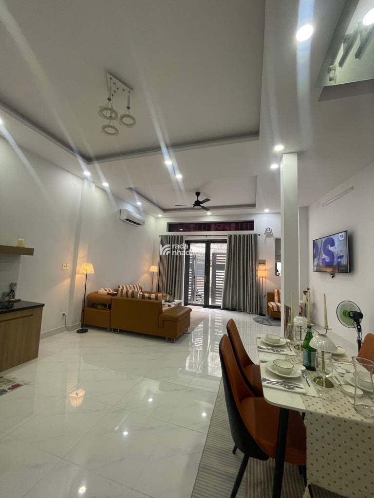 BÁN NHÀ TỈNH LỘ 10 63M2 5.3 TỶ 5.2X10M SÁT MẶT TIỀN KẾ KHU TÊN LỬA BÌNH TÂN