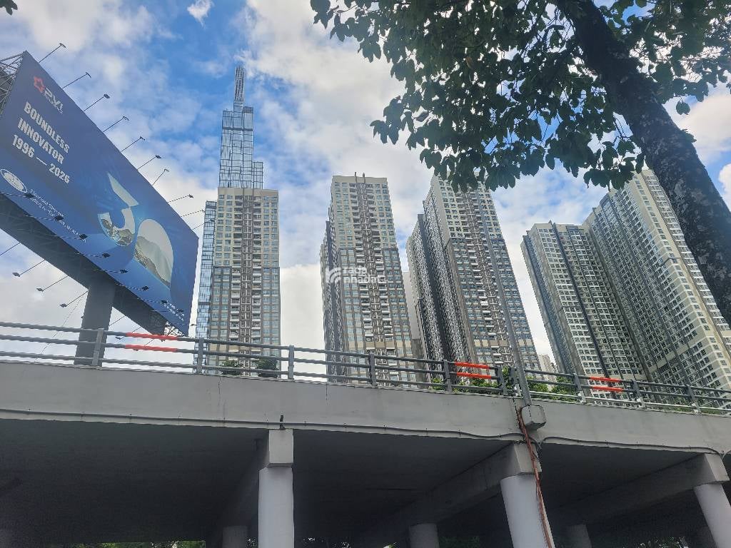 NGAY LANDMARK 81, NGUYỄN HỮU CẢNH, BÌNH THẠNH, 120M2 TIỆN XÂY. GIẢM 350TR CHỈ CÒN 14.2T  