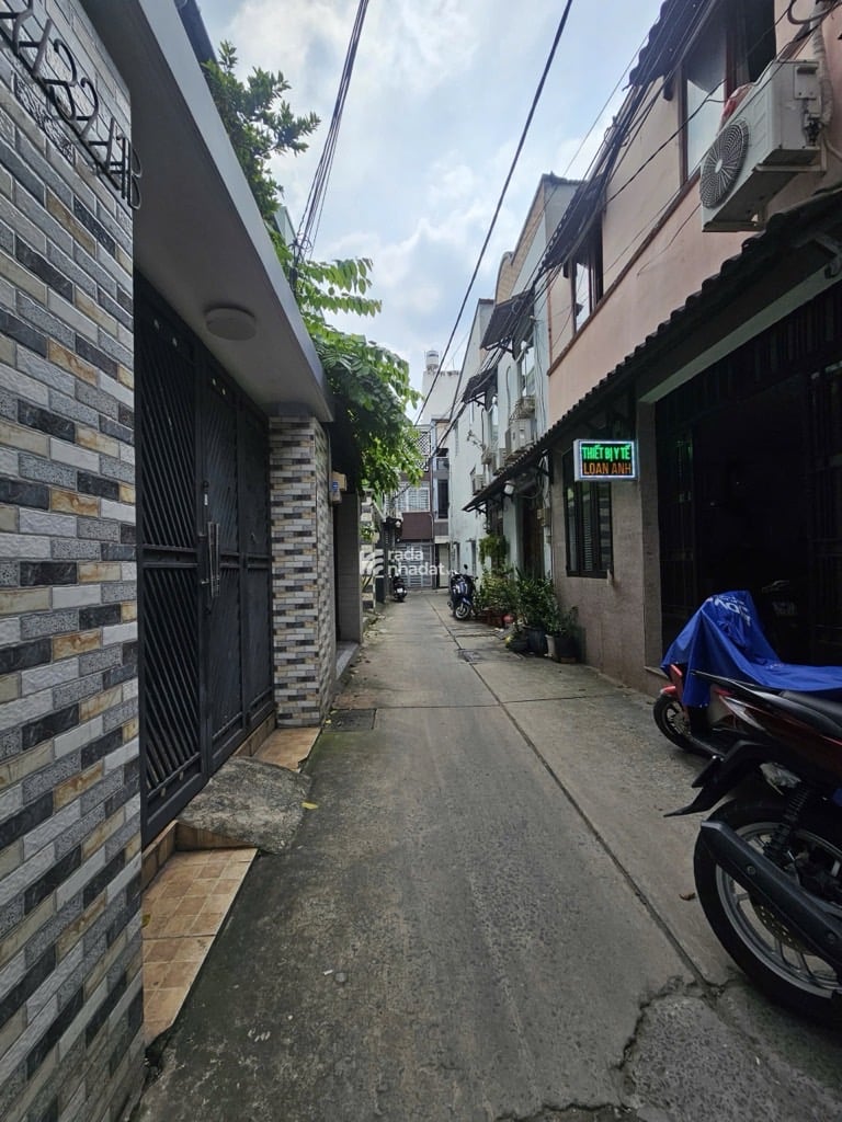 HẺM XE HƠI KHU BÀU CÁT - HẺM THÔNG VỪA Ở VỪA KINH DOANH 