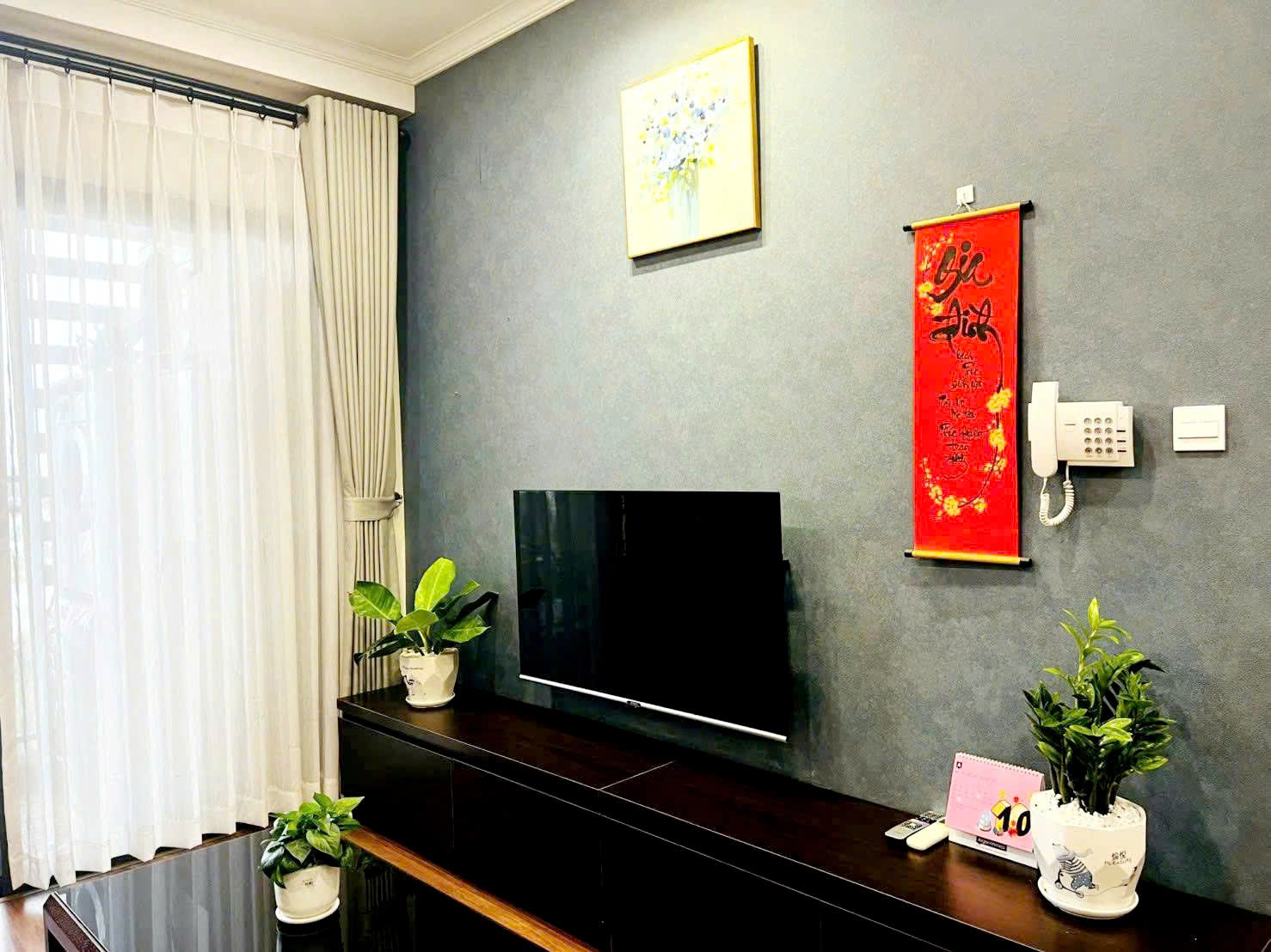 Bán căn 2PN 7,2 tỷ tại The Sun Avenue, 73m2, full nội thất, đã có sổ hồng, vào ở ngay