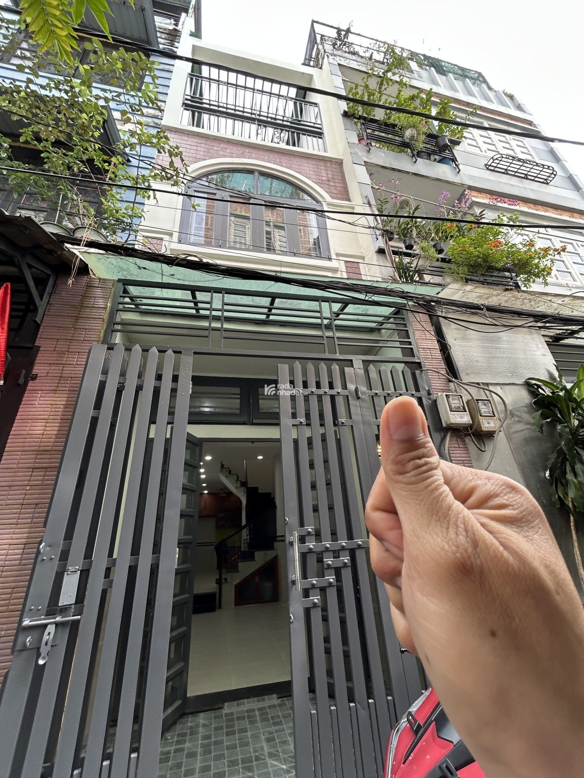 Bán nhà Hoàng Văn Thụ, Út Tịch, Tân Bình, 37m2, 3 tầng, 6.3 tỷ.