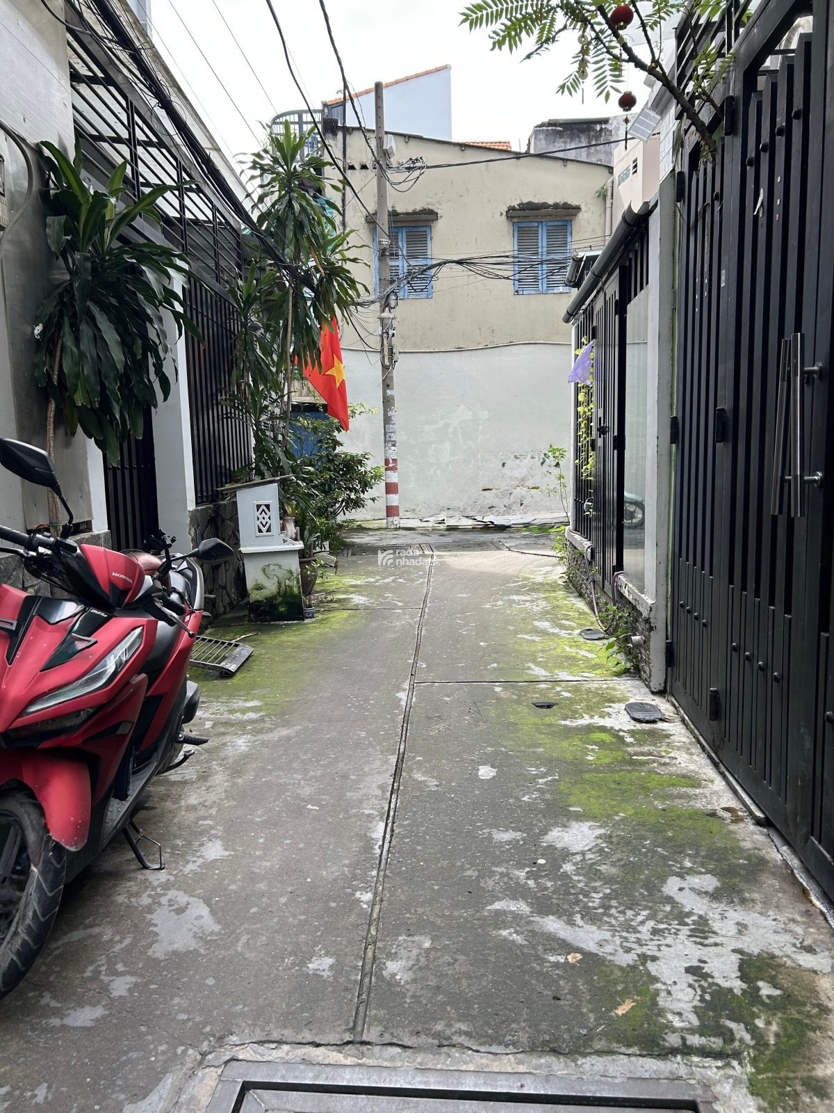 Bán nhà Hoàng Văn Thụ, Út Tịch, Tân Bình, 37m2, 3 tầng, 6.3 tỷ.