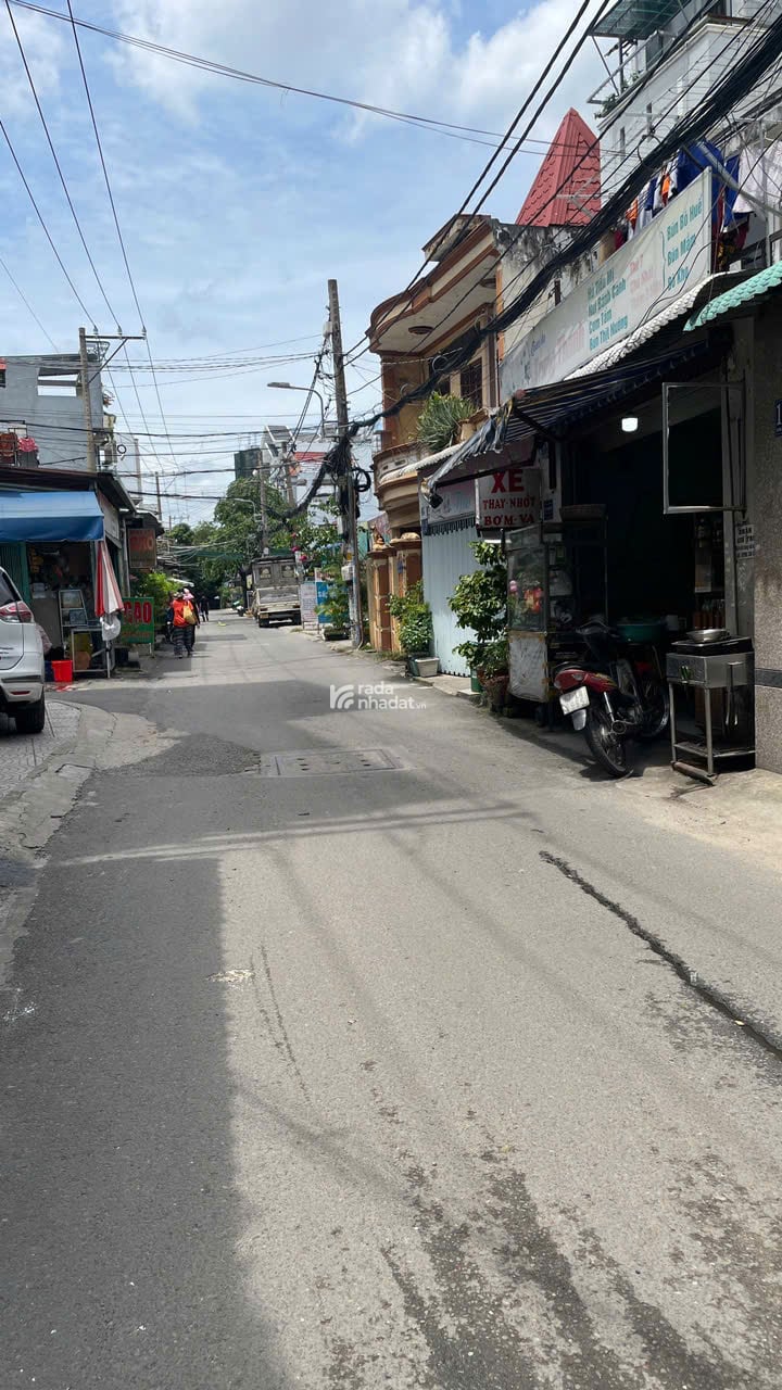 Nhà Mới 3 Tầng Diện Tích Lớn Ghi trong Sổ 65m2 Đường 59 P 14 Quận Gò Vấp