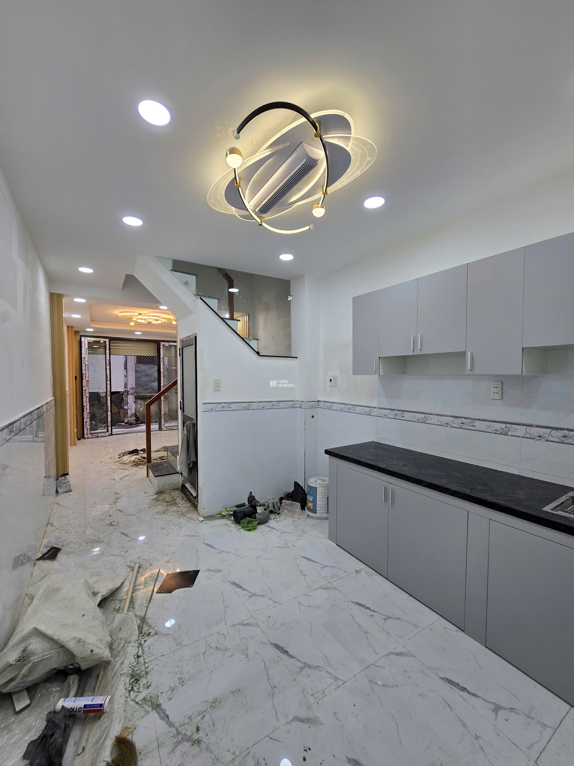 Bán nhà hẻm 3m 129 Nguyễn Trãi, P2, Q5. 2 Lầu Giá 6,1 Tỷ
