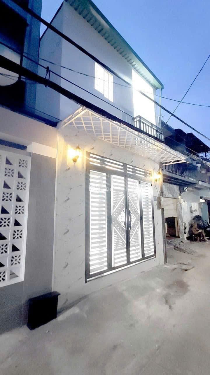 QUAN 7 - HUỲNH TẤN PHÁT - NHÀ 2 TẦNG HẺM THÔNG TỨ TUNG BA GÁC QUAY ĐẦU --NHỈNH 2 SHR 