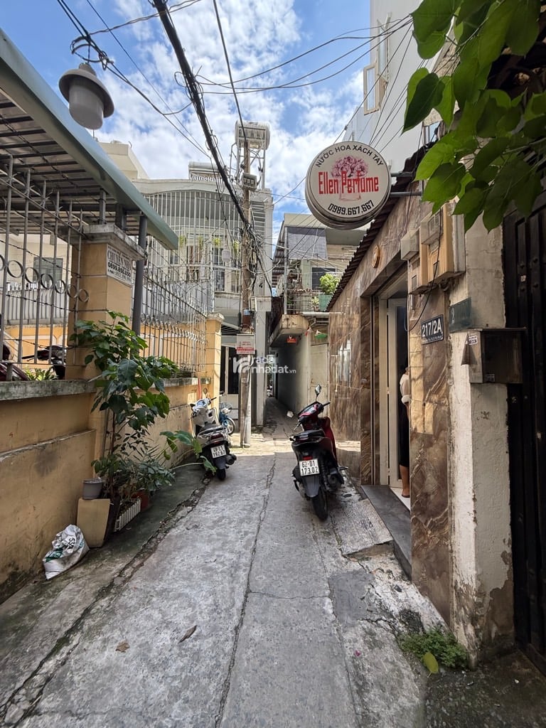 SÁT SÂN BAY, HẺM XE HƠI HOÀNG VĂN THỤ, PHÚ NHUẬN, 21M2 CÓ KC Ở NGAY. GIẢM 350TR CHỈ CÒN 5.35T TL