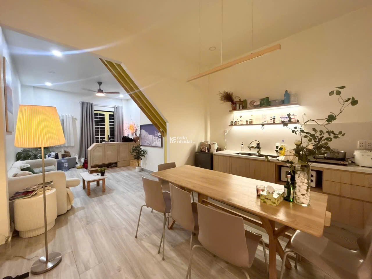 Cho thuê nhà nguyên căn sau lưng Đại Học Luật TPHCM,sát bên Fatima đối diện chợ Bình Triệu