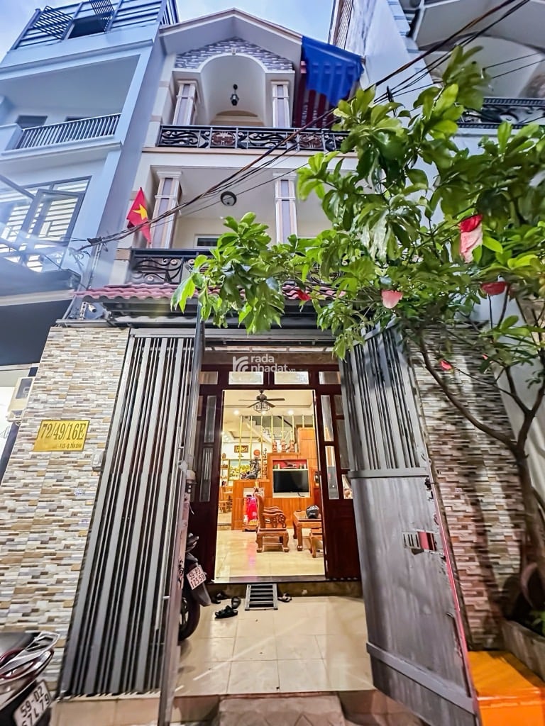 HUỲNH VĂN NGHỆ - PHẠM VĂN BẠCH - 75M2 - NGANG 5M - 3 TẦNG - NHÀ ĐẸP Ở NGAY - 6 TỶ 900