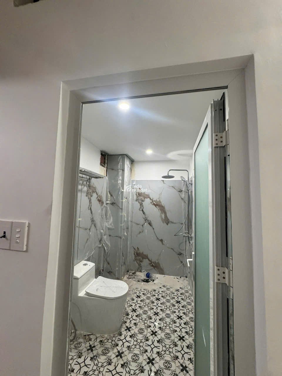 Bán nhà MTKD Trần Hưng Đạo, 72m2, 5 tầng, 7PN, chỉ 15.8 tỷ TL