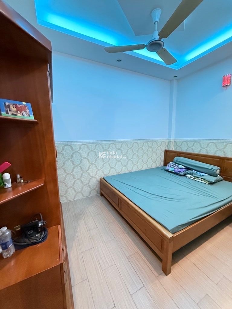 TÂN BÌNH VIP NHÀ 6 TẦNG KIÊNG CỐ RẤT ĐẸP - HXH NHỰA SẠCH SẼ CÁCH MẶT TIỀN 20M - 8PN CÓ THỂ CẢI TẠO 