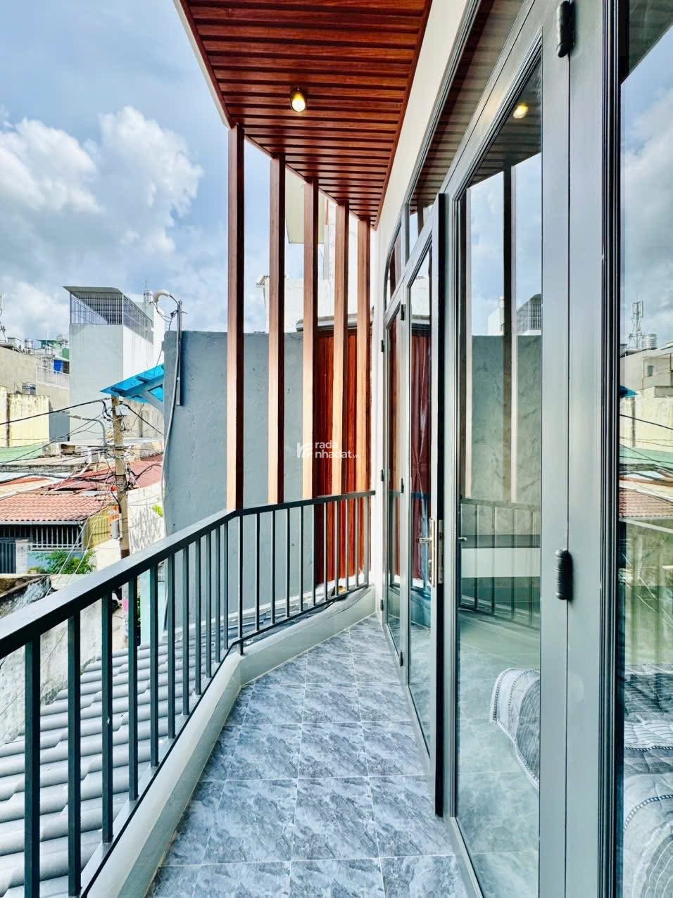Chú Hai bán nhà 55m2 đường Trần Thị Hè, Q12 xây 3 tầng. Gần chợ Hiệp Thành. Hẻm 4m. Sổ sẵn