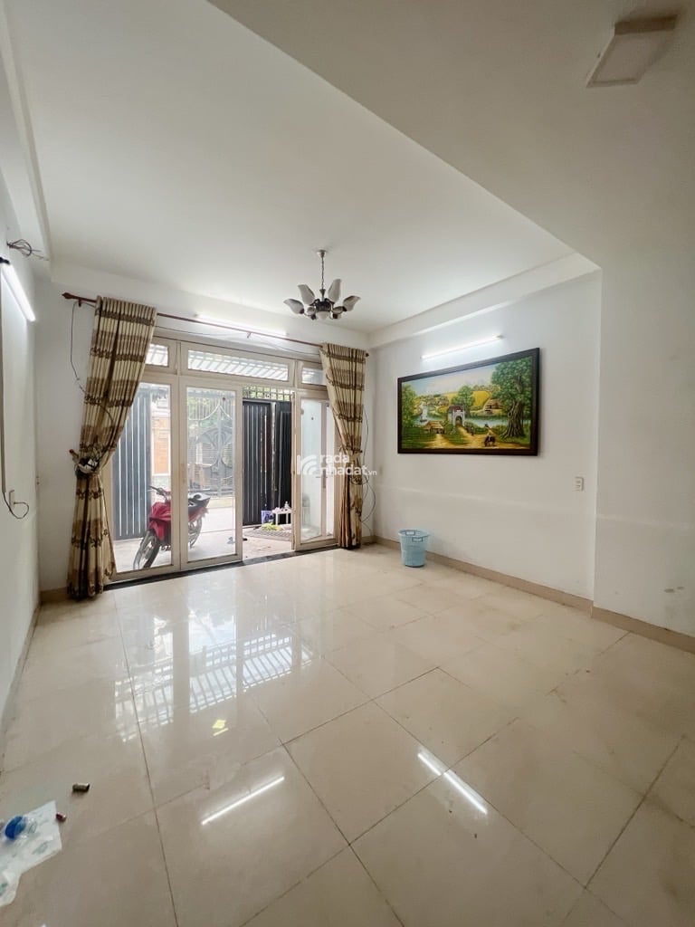 TÂN BÌNH - MẶT TIỀN KINH DOANH - NGAY KHU VIP BÀU CÁT, ĐỒNG ĐEN - 4 TẦNG - 4.6X14M (NỞ HẬU 4M8) 