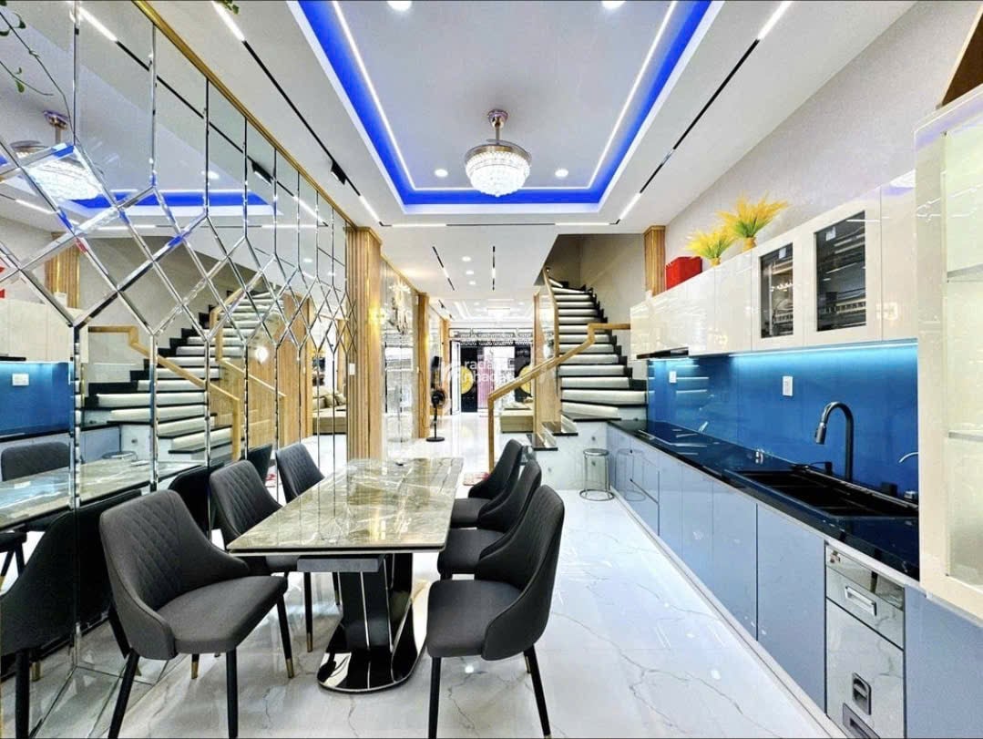 HOT: BÁN NHÀ CỰC ĐẸP 132/ HOÀNG VĂN THỤ , PHƯỜNG 9, QUẬN PHÚ NHUẬN , TP.HCM.