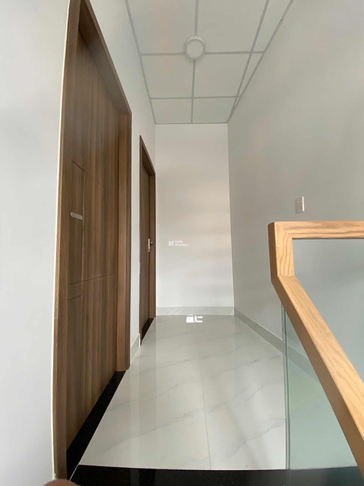 Bán nhà sát mặt tiền đường Tỉnh Lộ 10, DT 63m2, xây mới 1 trệt, 1 lầu