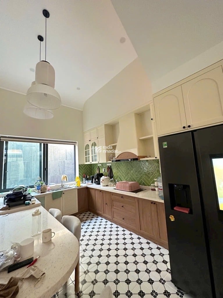 NHÀ MỚI ĐẸP Ở NGAY HẺM NHỰA 6m KHU PHÂN LÔ GẦN CC SUNVIEW 7,8X12 CHỈ 8,9 TỶ. 