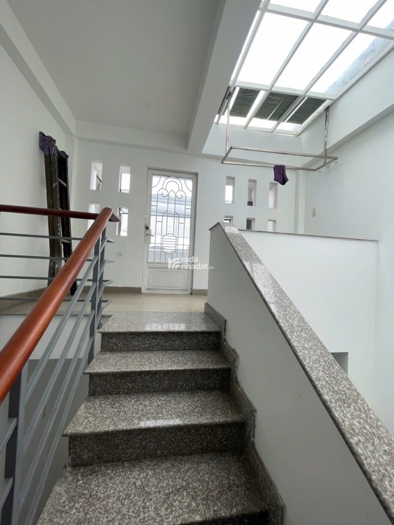 Bán nhà gần văn cao  bình long AEON tân phú