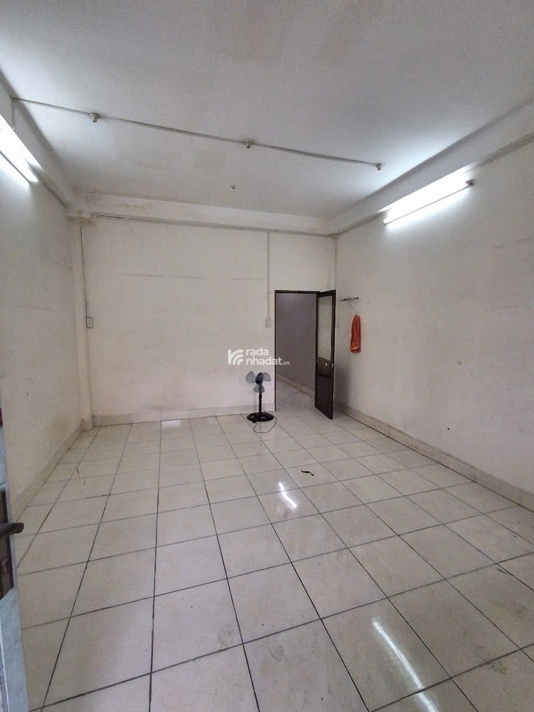  50M2 - 3 TẦNG - MẶT TIỀN ÔNG ÍCH KHIÊM - QUẬN 11 - NHÀ ĐẦY ĐỦ CÔNG NĂNG 