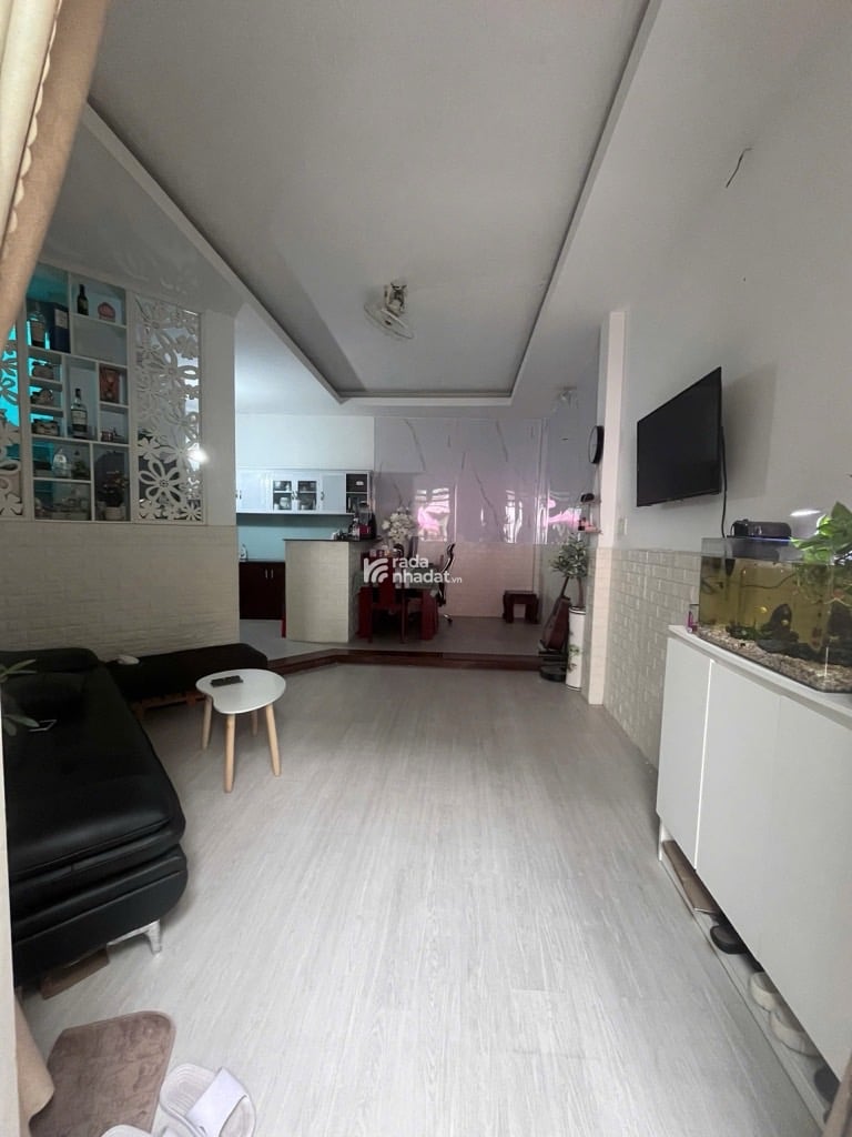 Bán nhà mặt tiền Bế Văn Cấm; 41m2; 2 tầng; tiện cho thuê; sổ hồng hoàn công
