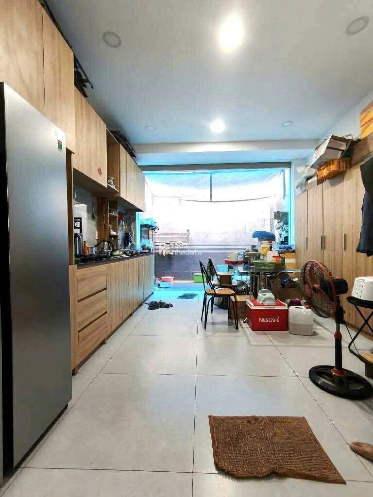 bán nhà ngay khu tân sơn nhì 75 m2 3 tầng chỉ 5.xxxx tỷ 