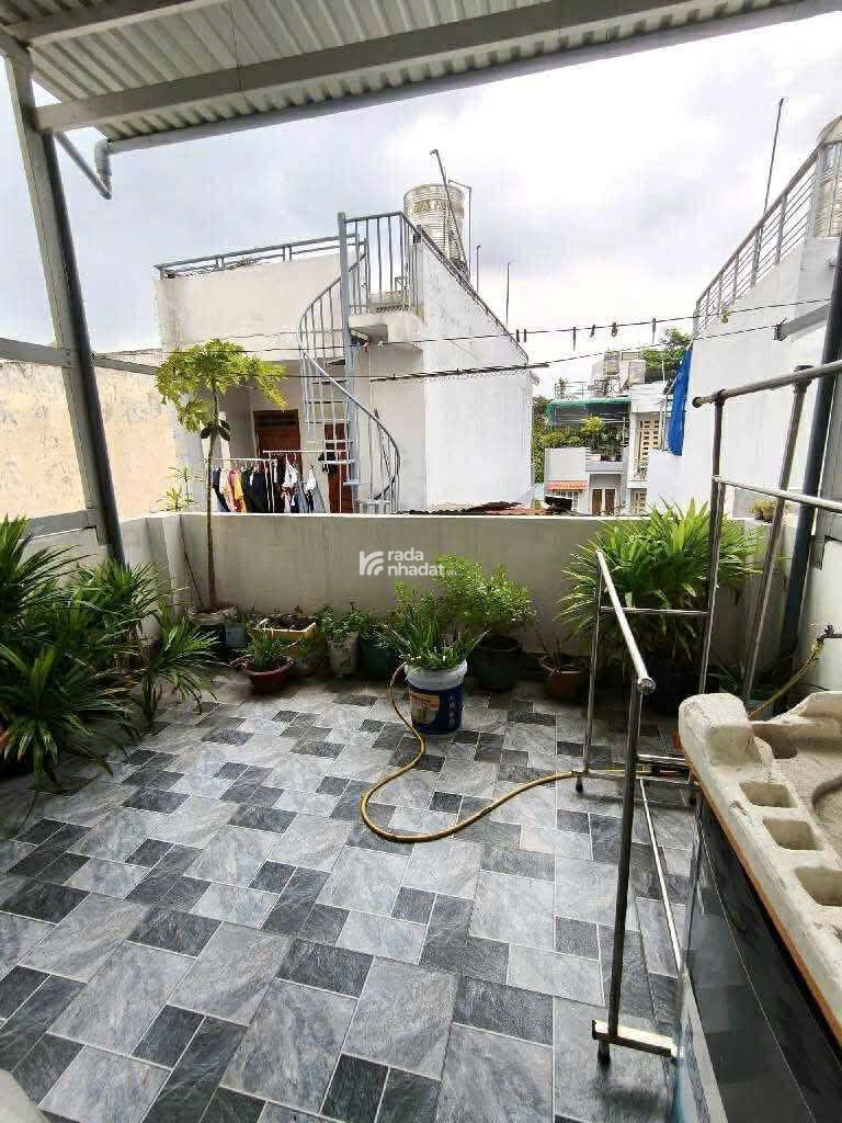 bán nhà ngay khu tân sơn nhì 75 m2 3 tầng chỉ 5.xxxx tỷ 