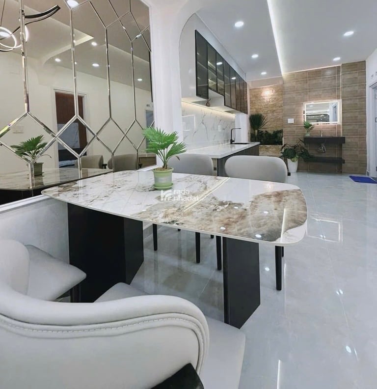 XÔ VIẾT NGHỆ TĨNH- 63M2- F25- BÌNH THẠNH- NHÀ LUNG LINH- AI Ở CŨNG XINH